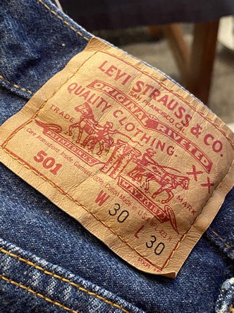 How To Spot An Original Levi's Jeans From Fake Ones .